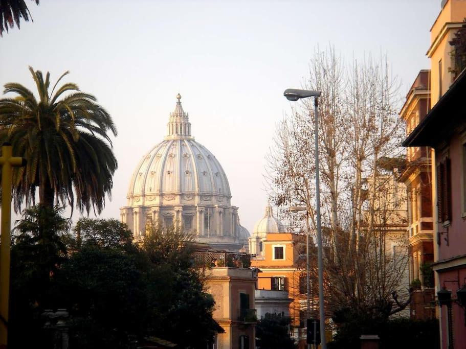 Apartment Il Giardino Di Linda A San Pietro Rome Exterior photo